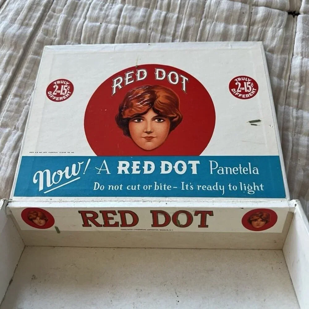 vintage red dot empty cigar box, great‎ graphics color, man cave decor item